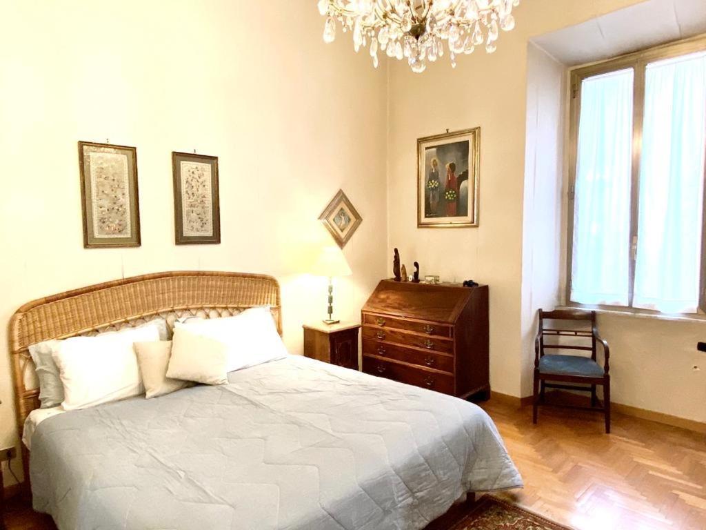 Traditional Style In The City Center Rome Luaran gambar
